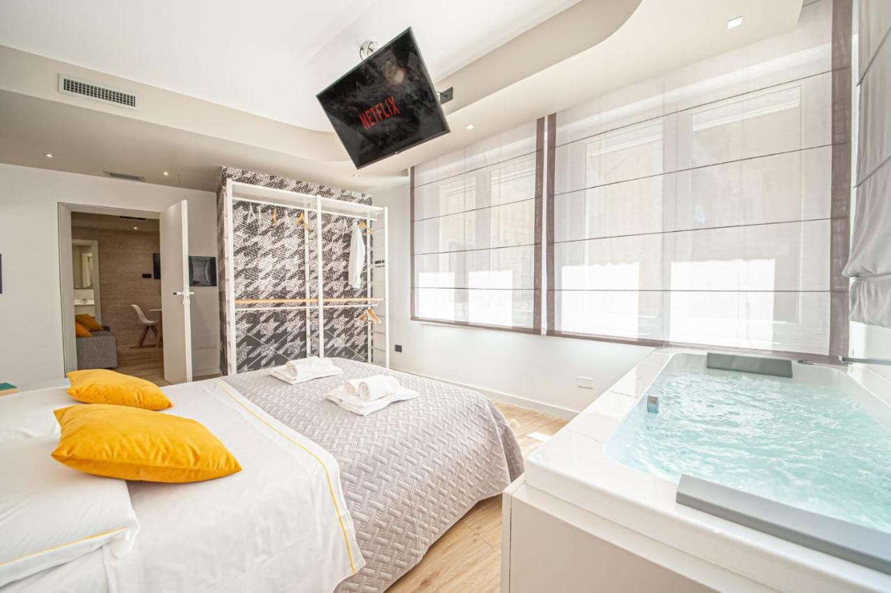Eleonore Elegant Rooms Cagliari Exterior foto